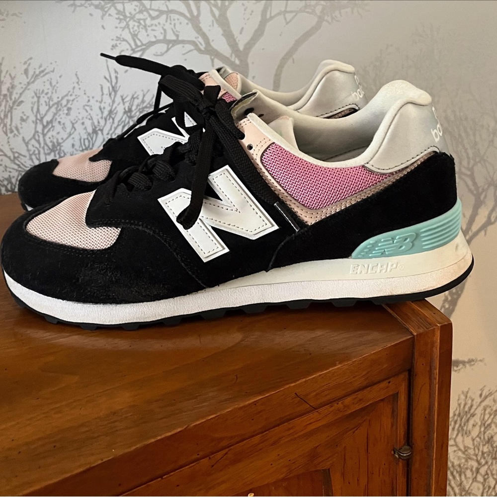 New Balance 574 v2